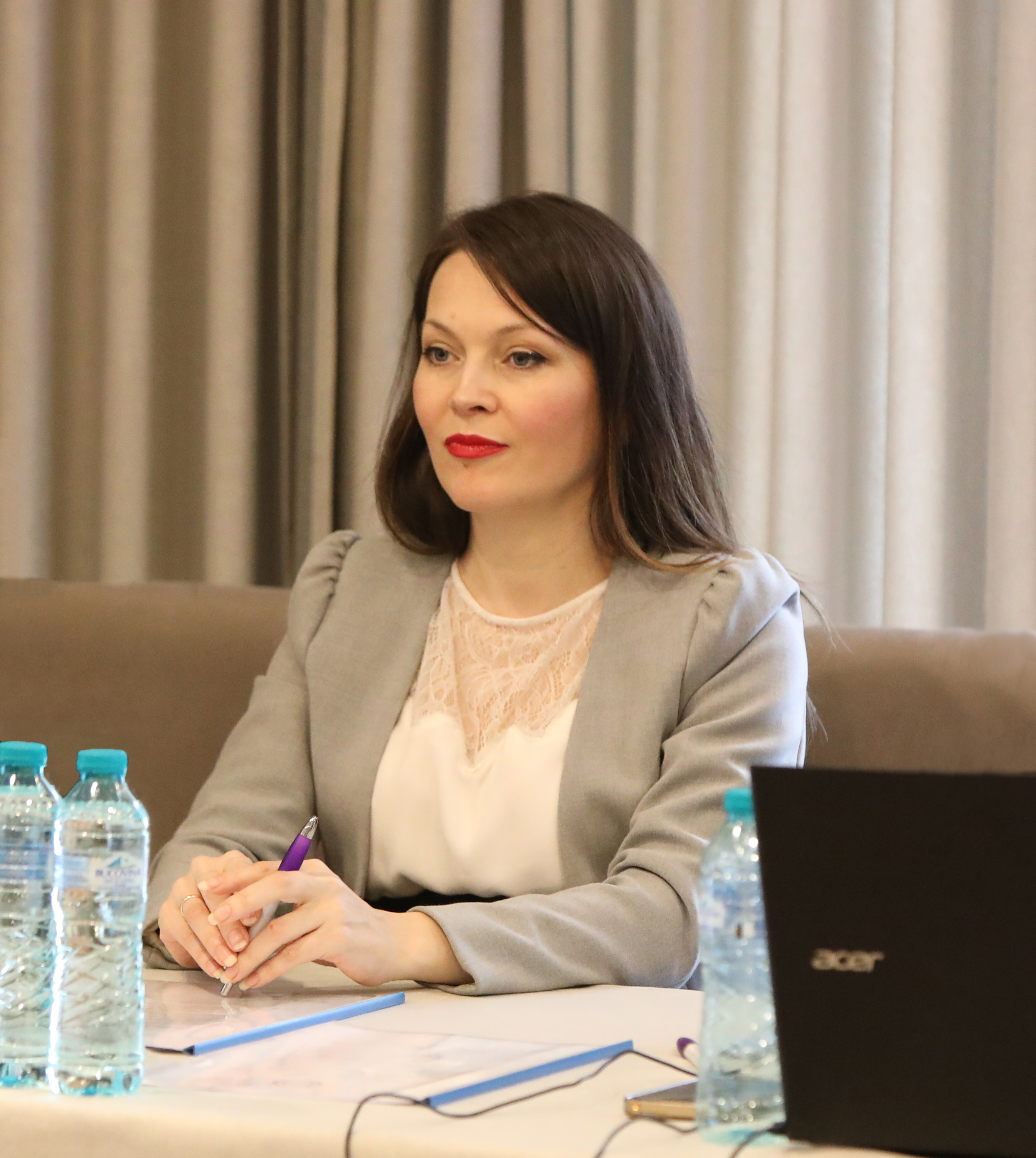 Marina CURTIȘ